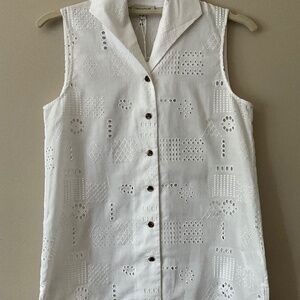 Lafayette sleeveless white cotton blouse NWT